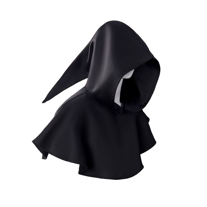 Short cape with pointed cap